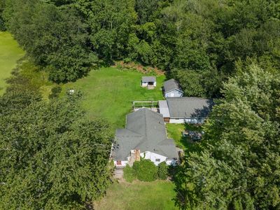 138 Sutton Ave