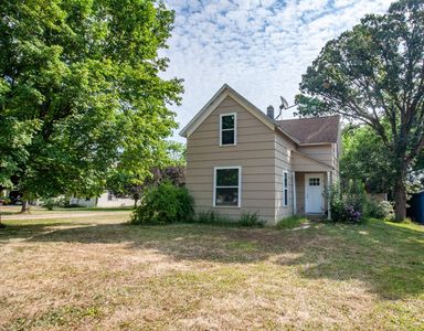 614 Springen Ave
