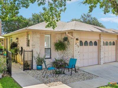 1217 Bluff Creek Cir