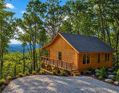 35 Davenport Court Ln