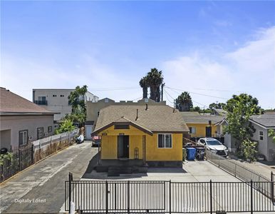 130 W 85th St