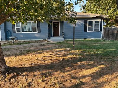 Property at 607 W Lafayette Ave, Checotah, OK