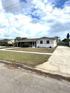 548 Frandor Pl