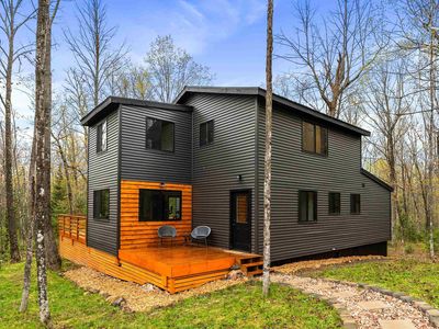 5915 Old Miller Trunk Hwy