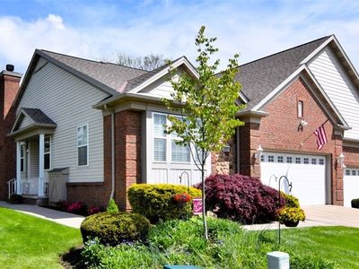 2997 Country Club Ln
