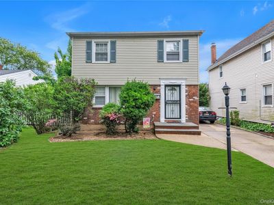 275 New Hyde Park Road