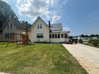 313 Crescent St