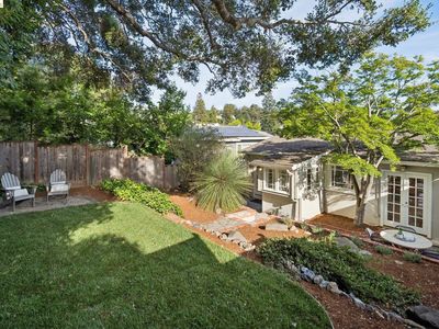 1121 Ranleigh Way