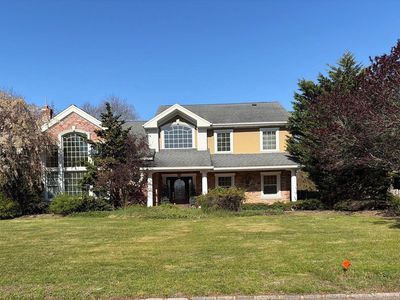 906 Thompson Drive
