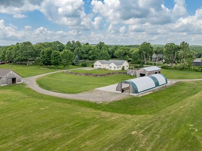 585A Charleston Road