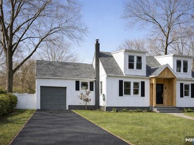 Property at 28 Kensington Ave, Norwood, NJ