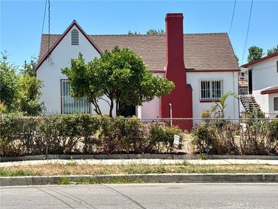 2611 Lombardy Blvd