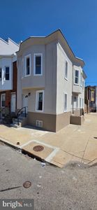 1755 S Taylor St