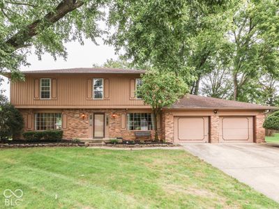 594 Watterson Ct