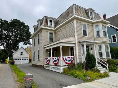 26 Abbott St