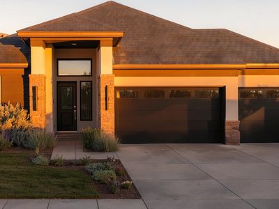 2298 Culebra Peak Ct