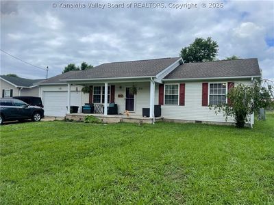 Property at 241 Hawthorne Ln, Point Pleasant, WV