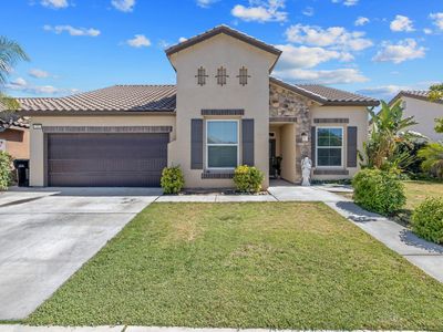 757 Strada Street