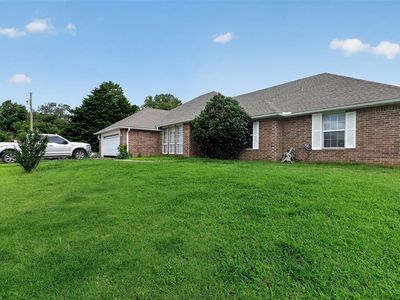 5 Rainbow Dr