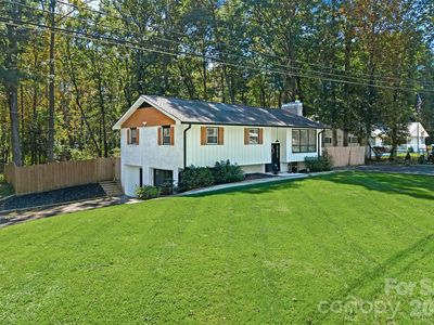 67 W Sweetbriar Ln