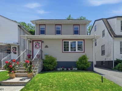 56 Essex Ave