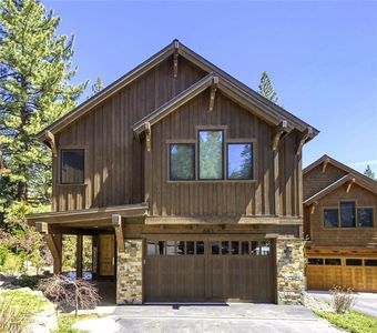 643 Rosewood Cir