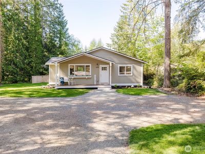 4185 Redwing Trail NW