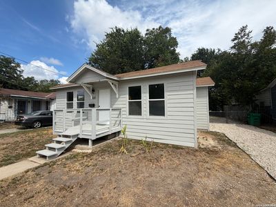 331 Royston Ave