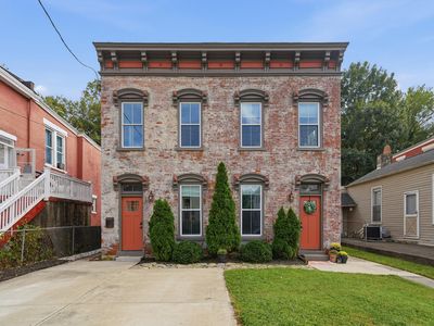 245 Forest Ave