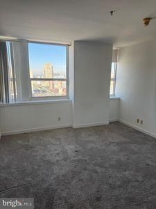 1100 Vine St APT P215