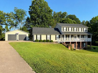207 Byrda Way