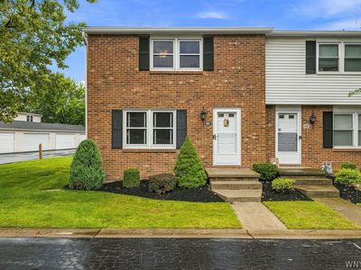 340 Wimbledon Ct