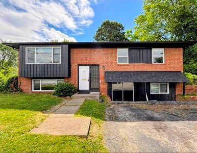 1637 S James Rd