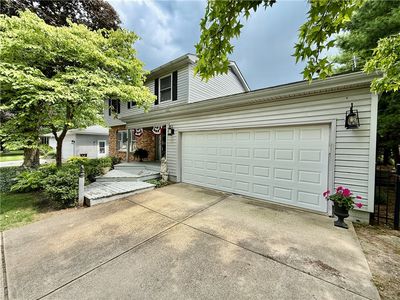 235 W Ash Ave