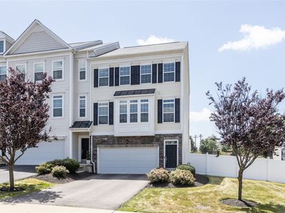 1 Roosevelt Dr