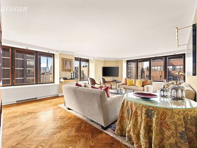 45 E 80th St APT 17B