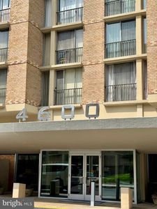 4600 S Four Mile Run Dr APT 631