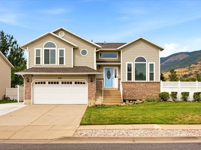 618 Willow Bend Dr