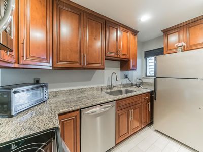 1055 N Capitol Ave APT 169