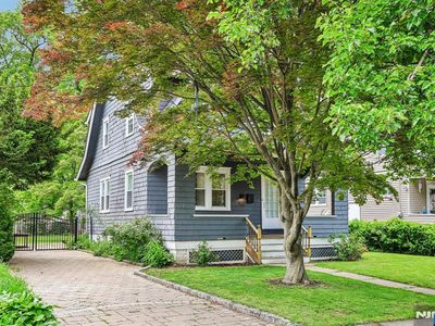 163 Poplar Ave