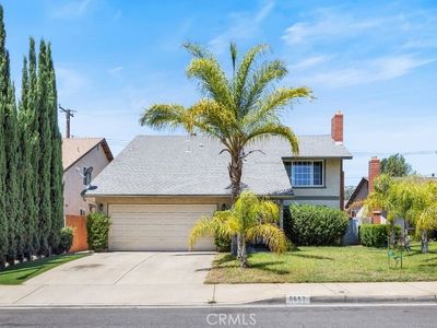 8652 Willow Dr