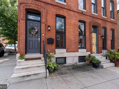 17 E Ostend St