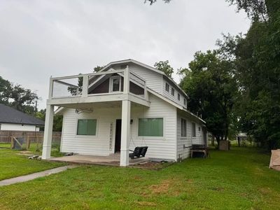8105 Parker Rd