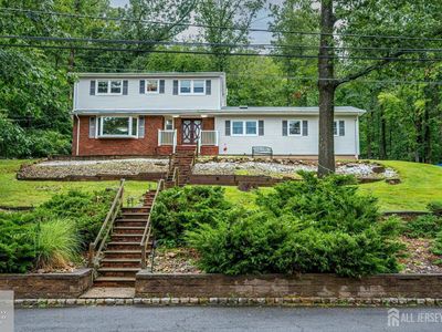 40 Longview Dr