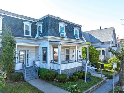 279 Farrington St APT 1