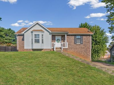 2020 Windroe Dr