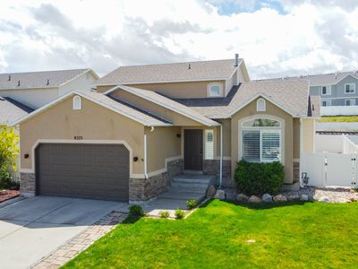 8575 W Bosnall Bay