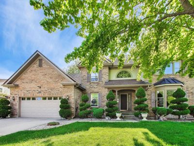1120 Redwood Dr