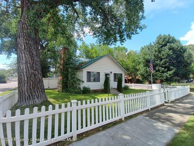 600 Taylor St