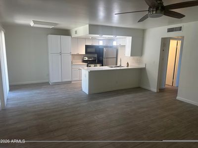 1212 N 84TH Place